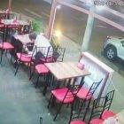  Delincuentes desvalijaron a comensales en Portoviejo. 