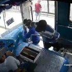  Su aprehensión se dio cuando pretendían robar en otra unidad de transporte. 