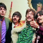 The Beatles fue una agrupación que tomó fama internacional en la década de los 60.  