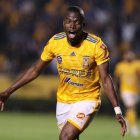  Enner Valencia fue a Estados Unidos para recuperar a su hija de un centro de niños en Estados Unidos. 