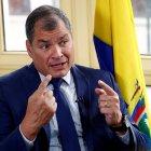  Rafael Correa niega cualquier vínculo con Nicolás Maduro. 