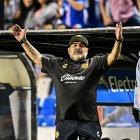  El Pelusa agradece el interés del Lobo, pero dice que aún no hay acuerdo. No obstante, el abogado del 10, ve cerca su vinculación. 