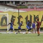  Los jugadores de Mineros celebran el gol del empate ante el Ídolo. 