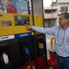  Iván Casanova, secretario de la Asociación de Distribuidores de Combustibles del Guayas. 