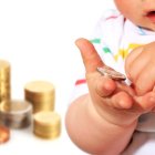  Las monedas están entre los objetos que más se tragan los pequeños. 