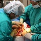  Desaconsejan el parto a mujeres que antes han dado a luz por cesárea. 