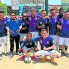  El poderoso equipo de Trini Sport estará jugando este domingo. 