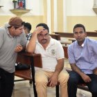  El sacristán Rolando Tejena y el sacerdote Vipin George pasaron momentos de angustia.  