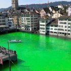  El color utilizado contiene uranina, una sustancia supuestamente inofensiva. 