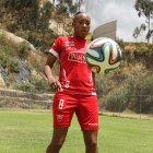  La atacante en uno de los entrenamientos con la selección femenina de fútbol. (Archivo) 