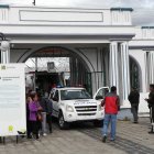  El cuerpo permanece en la morgue de Riobamba, para la necropsia de rigor. 
