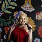  La excantante de Coctel y Kandela & Son habla de su historia de vida y el motivo que la llevó a alejarse de la fama y los escenarios. 