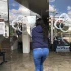  Madre del acusado dice que no hay pruebas que lo incriminen.   