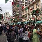  Una feria de emprendimiento se instaló desde Boyacá hasta Pedro Carbo, en la avenida 9 de Octubre, centro de Guayaquil.  