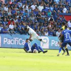  Encuentro entre Liga de Quito y Emelec en el estadio Cawpell. 