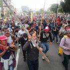  Referencial. Según la agencia Bloomberg, las protestas son una de las causas por la que los bonos se redujeron frente a los mercados internacionales. 