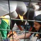  Moradores del sector auxiliaron al hombre tras el incidente. 