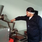  Son alrededor de 25 talleres artesanales  de elaboración de chocolate los que hay en la zona sur de Ambato.  