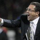  Su asistente Mauricio Copertino quedará a cargo del primer equipo del Vasco da Gama. 