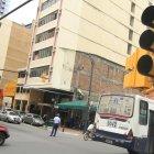  La institución recomendó a los conductores manejar con precaución y utilizar las nuevas rutas alternas durante el lapso que dure la obra.    