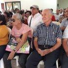  Cerca de una centena de maestros jubilados participaron ayer en una reunión efectuada en Guayaquil. 
