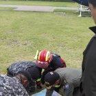  Personal de emergencia organiza labores de búsqueda.  