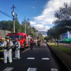  Los Bomberos trabajan en la recuperación del densímetro nuclear. Fue necesario acordonar y aislar el área debido a su alta radioactividad. 