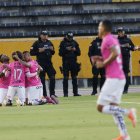  Celebración de Independiente del Valle por su anotación.  