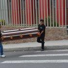  El cuerpo del calcinado es velado en la Casa Parroquial de Atocha y lo sepultarán la tarde del sábado 5 de enero. 