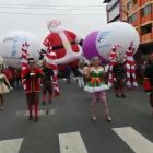  El desfile estuve precedido por Gloria Gallardo, presidenta de la Empresa Pública de Turismo del Municipio de Guayaquil. 