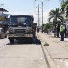  Según vecinos el fallecido era un indigente que habitaba por este sector porteño. 