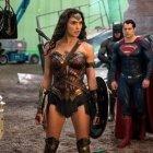  La cuenta muestra también bloopers que ocurren durante las escenas de grabaciones sin efectos especiales. 