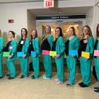  Nueve enfermeras del personal del Centro Médico de Maine (EE.UU.) están esperando al mismo tiempo el nacimiento de sus bebés. 