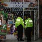  En el operativo participó personal de la Intendencia del Azuay, Comisaría de Policía de Cuenca, Policía Nacional, Guardia Ciudadana y de la Agencia de Regulación, Control y Vigilancia Sanitaria (Arcsa).  