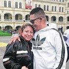  Investigó en dónde tenía que votar su progenitora y viajó de Guayas a Quito para decirle que es su hija. 