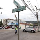  Se trata de la cuadra entre la calle Ilanes e Higueras, en sentido de circunlación oeste-este. Este tramo era bidireccional y presentaba varios inconvenientes como el parqueo en doble columna.  