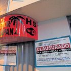  El citado hostal fue clausurado. 