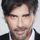  En el 2009, durante una gira en Nicaragua, habría violado a su compañera de elenco, Thelma Fardin. 