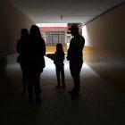  Familia de venezolanos se abstiene de salir para evitar cualquier ataque. Piden ayuda. 