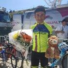  El ciclista ecuatoriano se impuso en la última etapa del Tour del Porvenir, lo que le valió para terminar noveno en la general. 