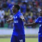  Solo faltan pequeños detalles para que el goleador sea transferido al Cruz Azul. 