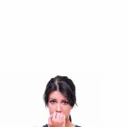  En la mayoría de mujeres, los nervios y el estrés son la principal razón para que no aparezca la menstruación, ya que producen la alteración total de las hormonas. 