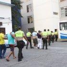  A los detenidos los encontraron en casas ubicadas en el Batallón del Suburbio. 