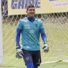  El Independiente del Valle anunció que le extendieron el contrato al golero Jorge Pinos por tres temporadas más, gracias a sus buenas actuaciones. 