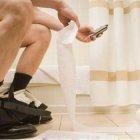  El tiempo ideal de estar en el inodoro no puede pasar de los 10 a 15 minutos máximos. 