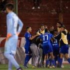  En la última fecha, a disputarse el 8 de mayo próximo, Emelec visitará al Cruzeiro en Belo Horizonte, mientras que Huracán recibirá a Deportivo Lara.  