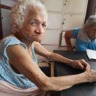  Memoria. Tomasa Plúas no sabe dónde está su familia.  