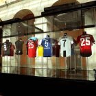  La camiseta de Antonio Valencia forma parte de los cinco mil objetos que presentará Legends. 