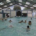  Referencial. En la piscina de Miraflores, cuatro niños habría sido presuntamente intoxicados por inhalar cloro. 