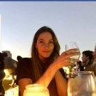  Fiona Viotti, exprofesora de un colegio sudafricano enfrenta cargos por haber mantenido relaciones sexuales con sus alumnos. 